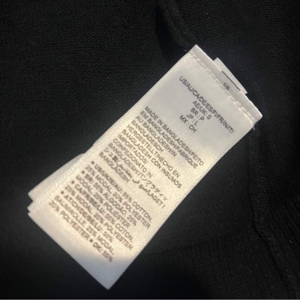 Amazon Essentials Classic V-Neck Women's Cardigan Sweater Black - Picture 5 of 8